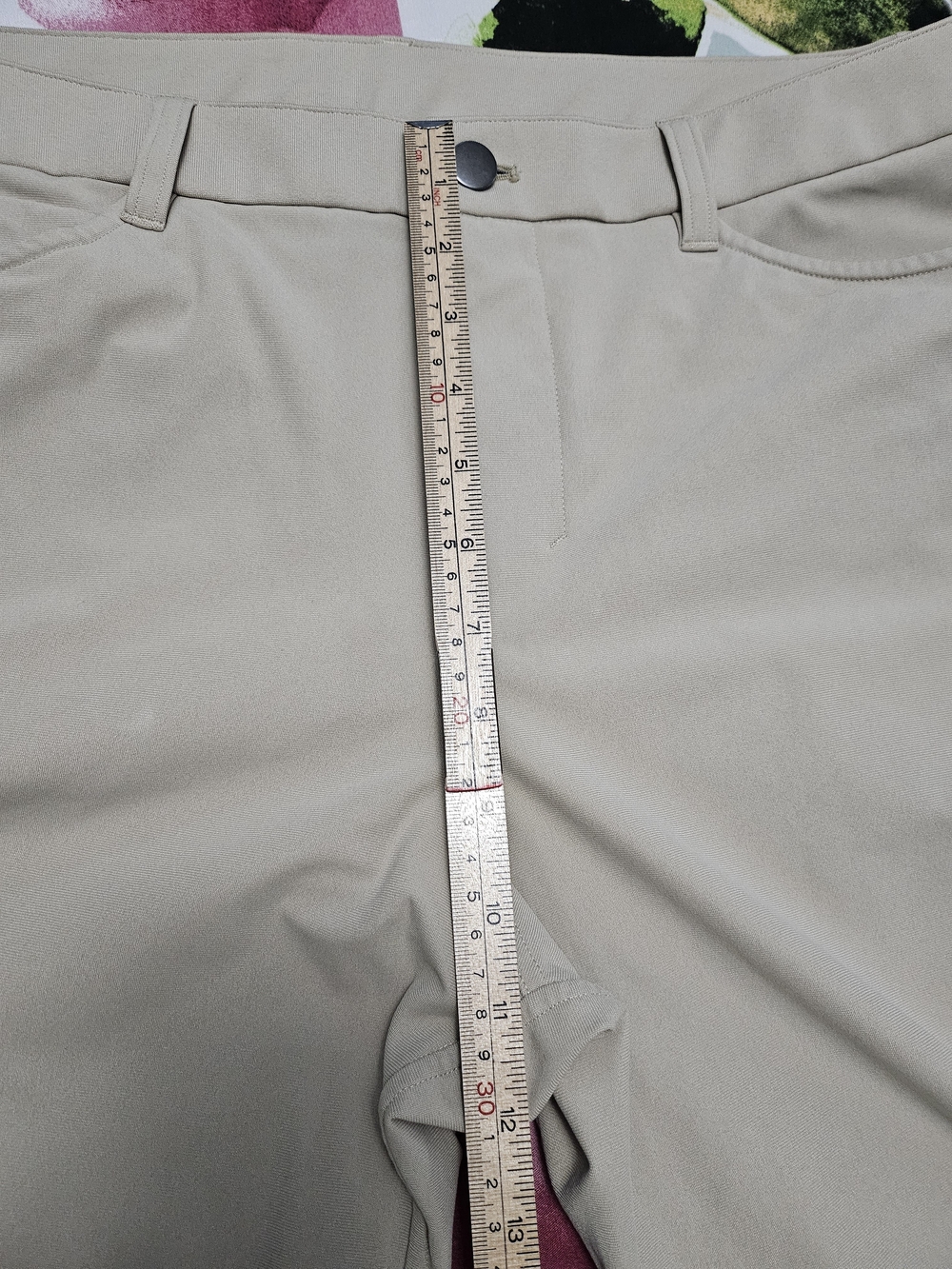 lululemon athletica Men's Khaki Straight-Leg Pants - Light Beige - Picture 5 of 9